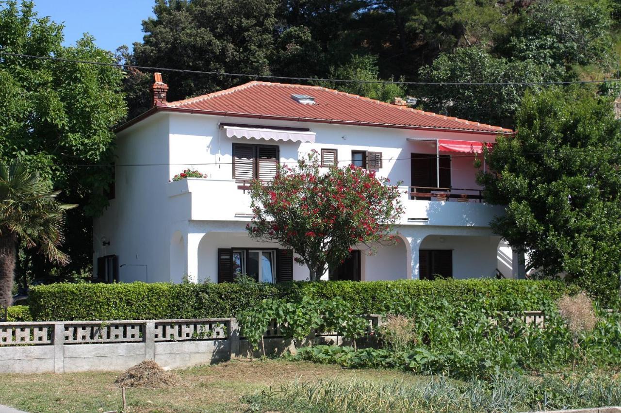 Apartment Supetarska Draga - Donja 5030A Buitenkant foto