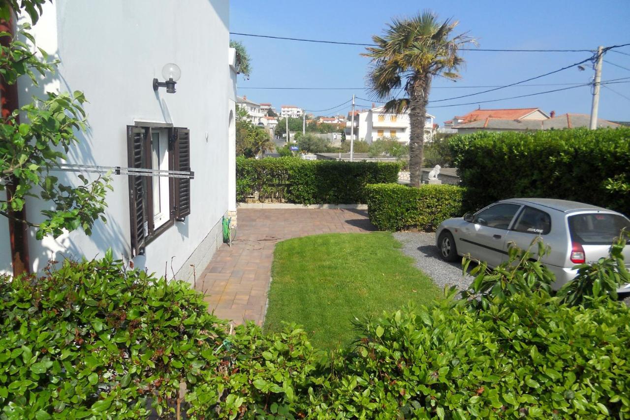 Apartment Supetarska Draga - Donja 5030A Buitenkant foto