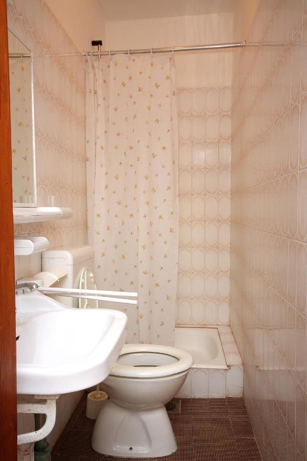 Apartment Supetarska Draga - Donja 5030A Buitenkant foto